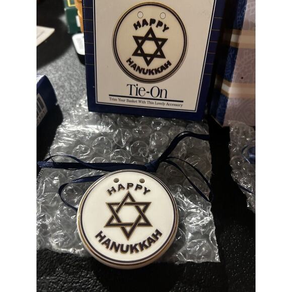 Longaberger‎ Basket Hanukkah Star Of David Round Basket Tie On Chanukah Ornament - Picture 1 of 3